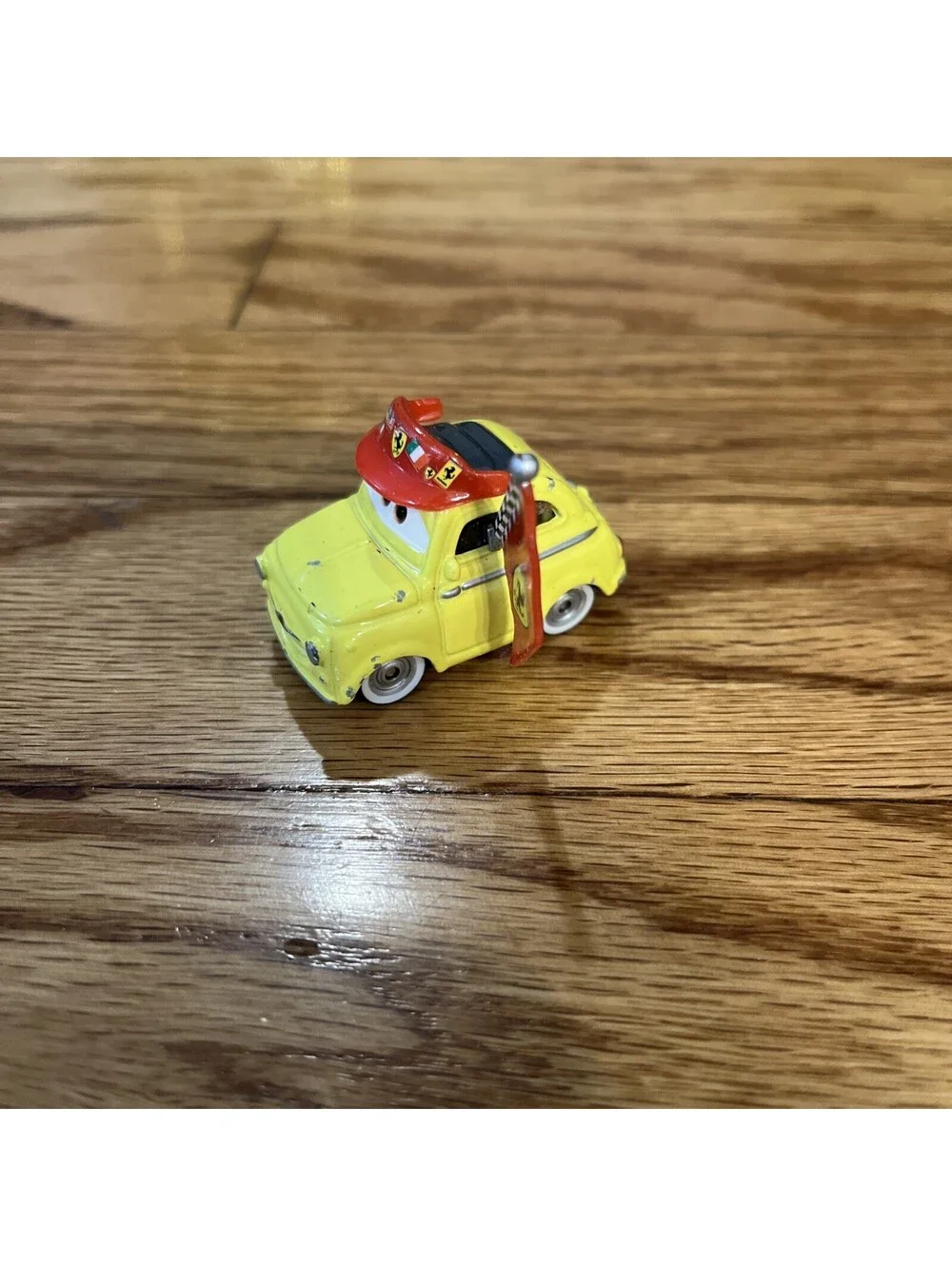 Disney Pixar Cars Pitt Crew Luigi W/ Ferrari Flag Diecast 1:55 Classic